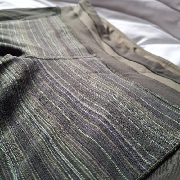 Lululemon leggings 24" - Picture 4 of 6